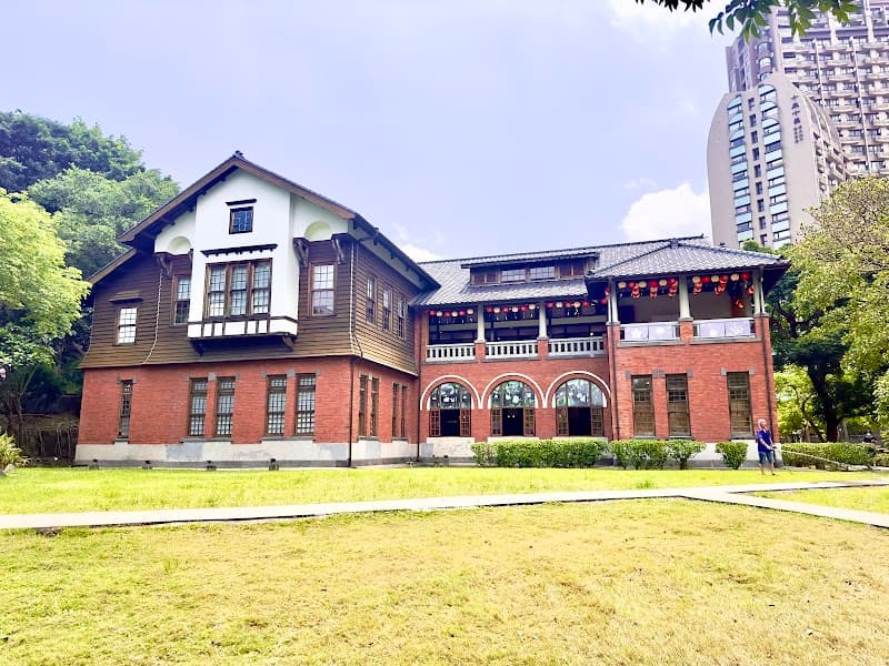 Beitou Hot Spring Museum (北投溫泉博物館) 1