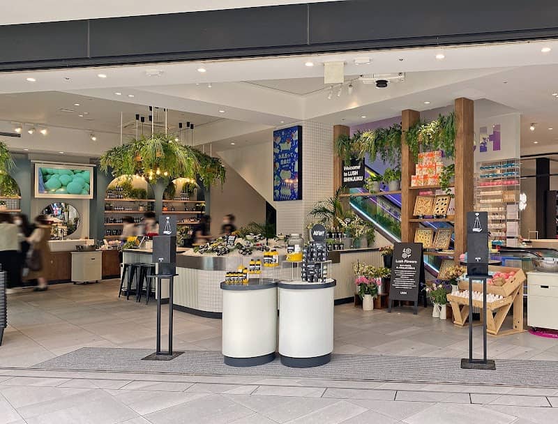 Lush Spa Shinjuku (LUSH SPA 新宿)
