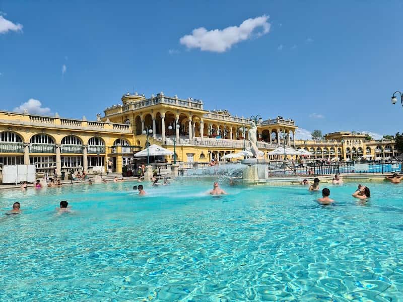 Széchenyi Fürdő