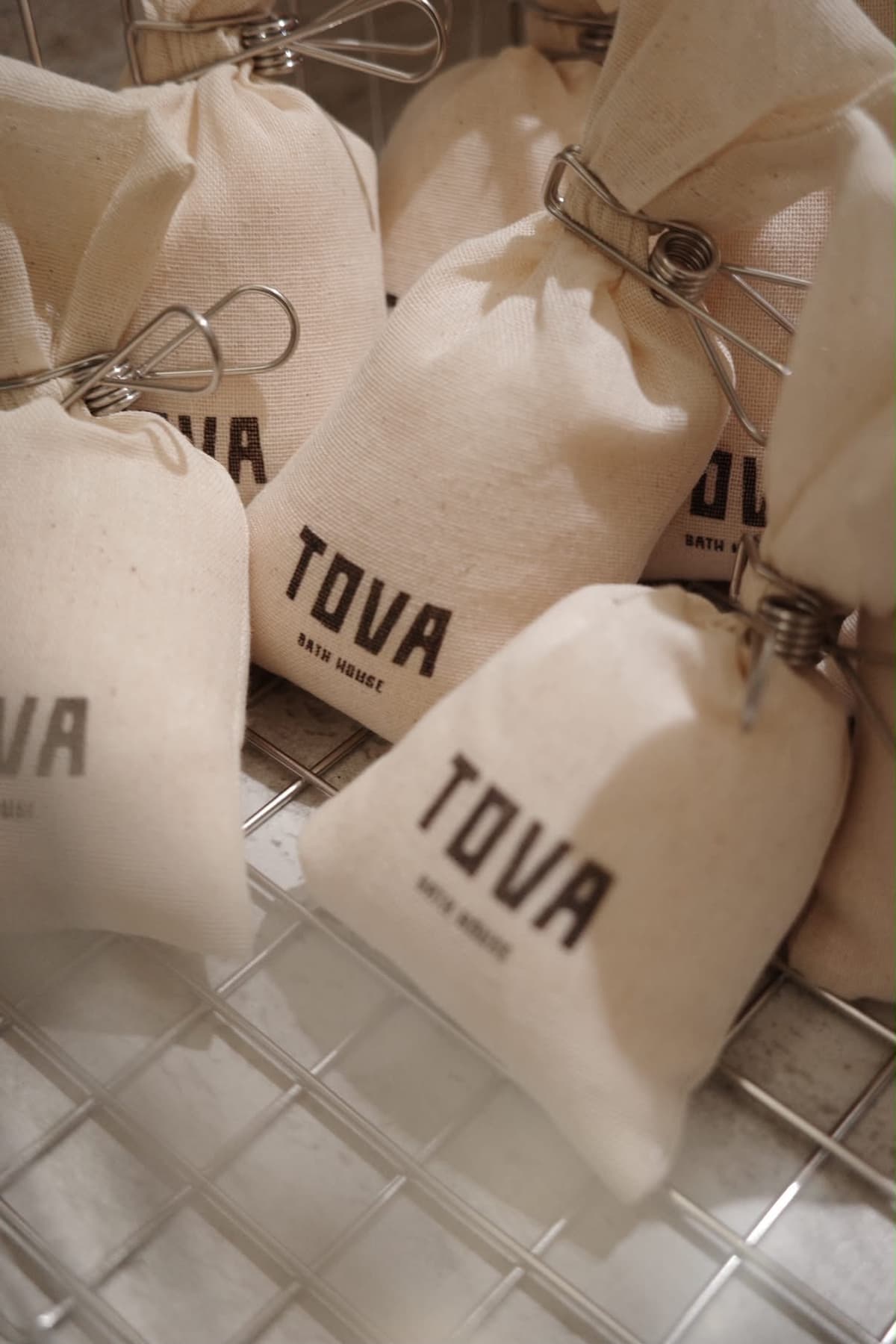 TOVA 11